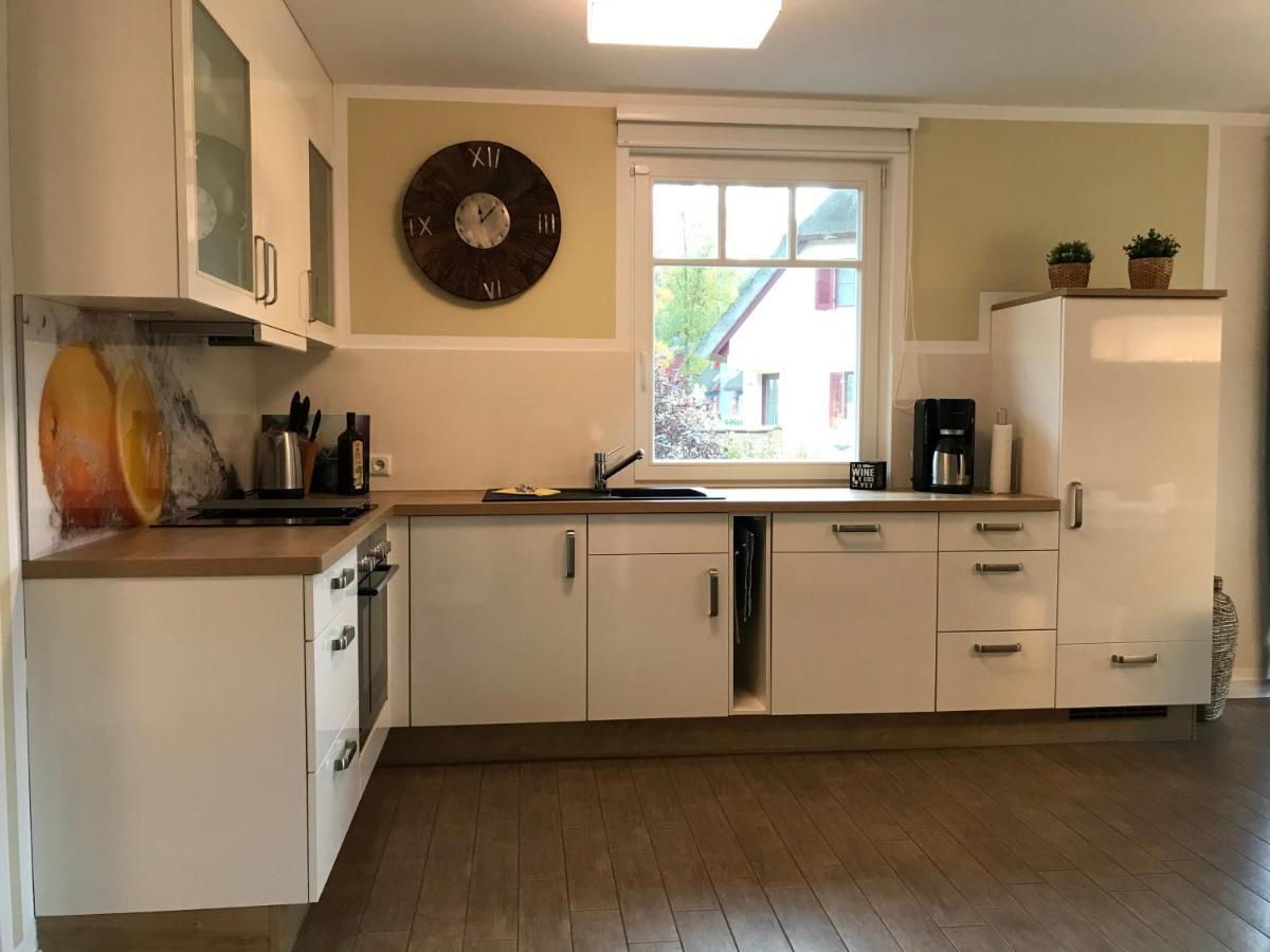 Ferienhaus Vier Jahreszeiten 글로페 외부 사진